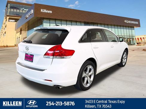 Used 2009 Toyota Venza image 7