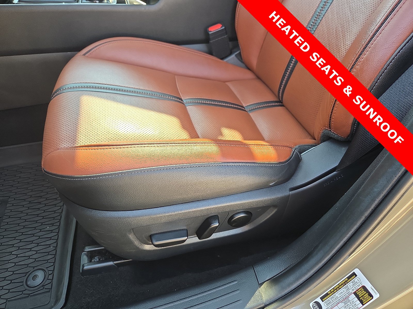 Used 2024 MAZDA CX-50 AWD 2.5 Turbo w/ Accent Package image 14