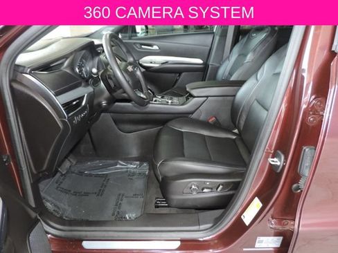 Used 2022 Cadillac XT4 Premium Luxury w/ Technology Package FWD image 16