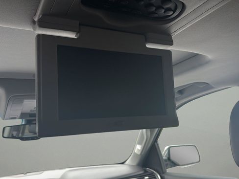 Used 2018 Chevrolet Tahoe Premier AWD/4WD image 22