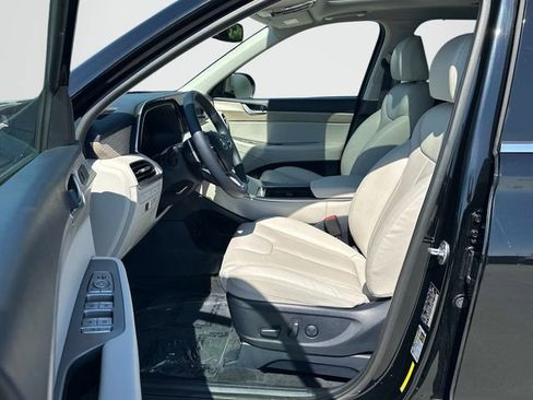 Used 2022 Hyundai Palisade SEL w/ 8P Bench Seat Package FWD image 16