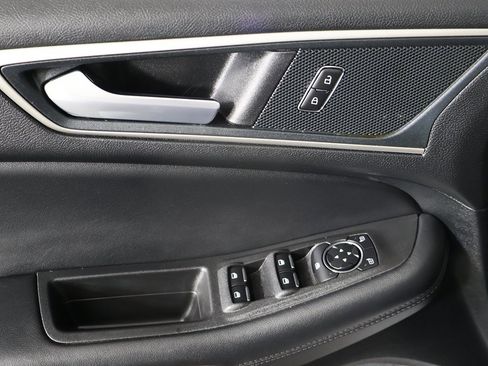 Used 2024 Ford Edge SEL image 31