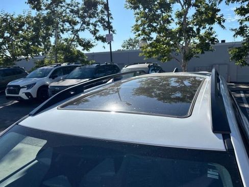 Used 2025 Subaru Ascent Touring w/ Popular Package #2 image 5