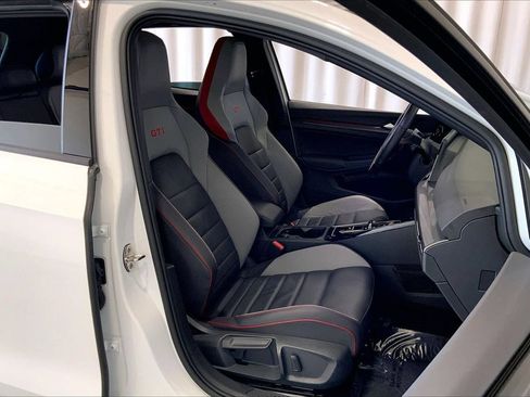 Used 2024 Volkswagen GTI SE FWD image 6
