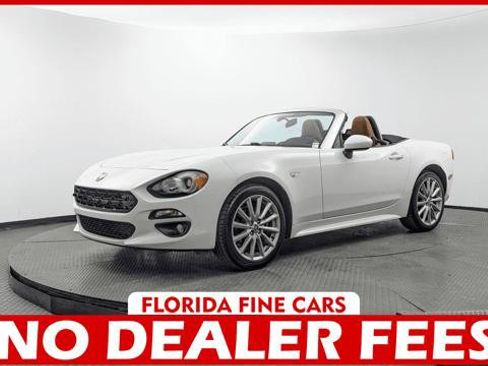 Used 2020 FIAT 124 Spider Lusso RWD image 1