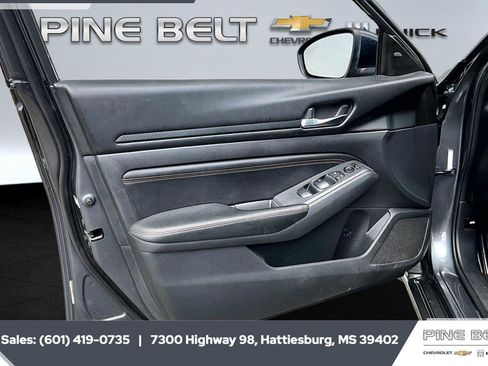 Used 2020 Nissan Altima 2.5 SR FWD image 19