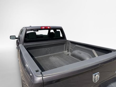 Used 2015 RAM 1500 Express image 27