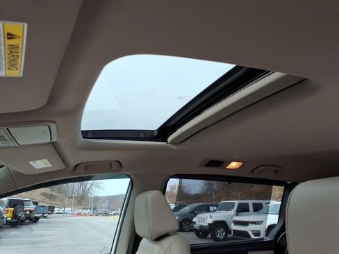 Used 2021 Honda Odyssey EX-L image 19