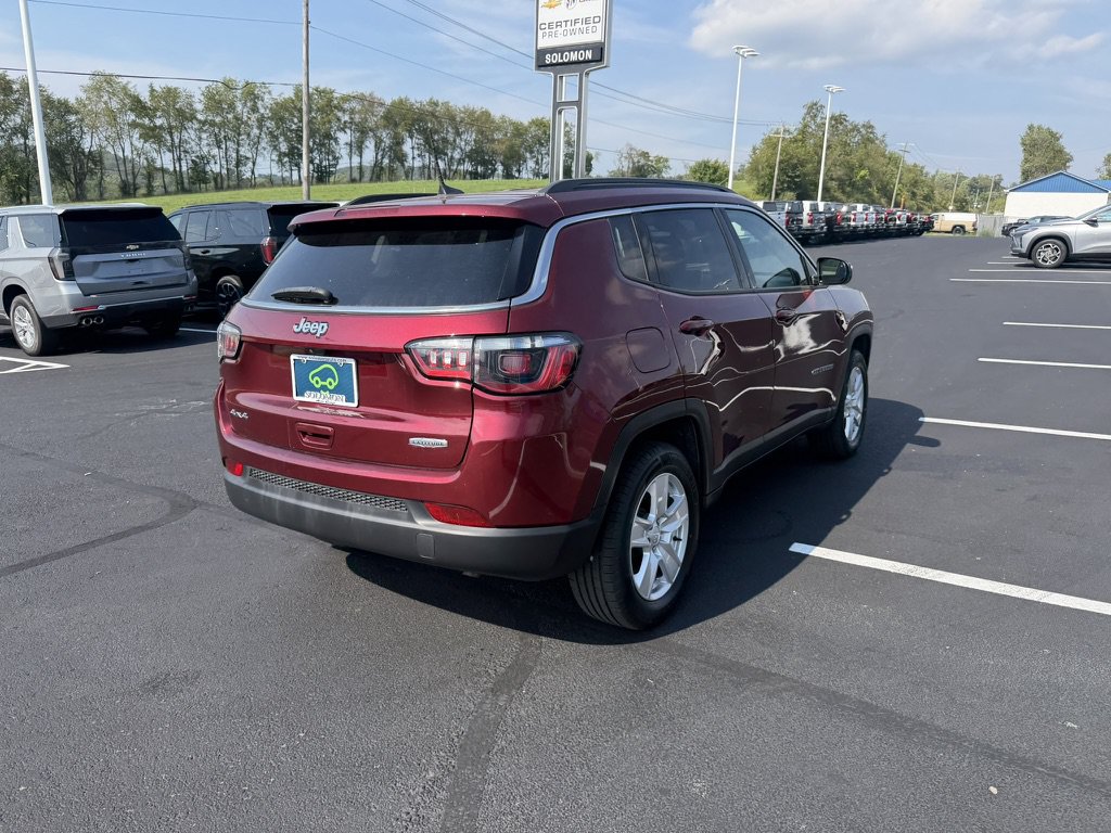 Used 2022 Jeep Compass Latitude AWD/4WD image 6