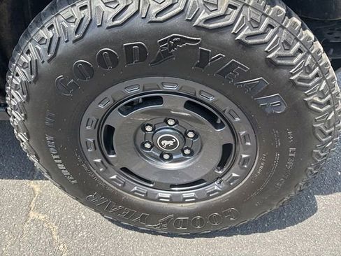 Certified 2024 Ford Bronco Everglades AWD/4WD image 3