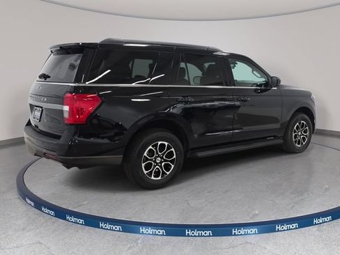 Certified 2023 Ford Expedition XLT AWD/4WD image 6
