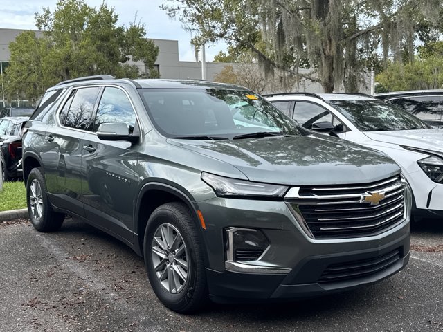 Used 2023 Chevrolet Traverse LT w/ LPO, Floor Liner Package FWD image 1