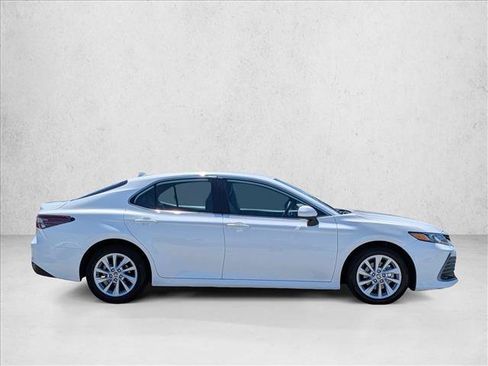 Used 2024 Toyota Camry LE FWD image 4