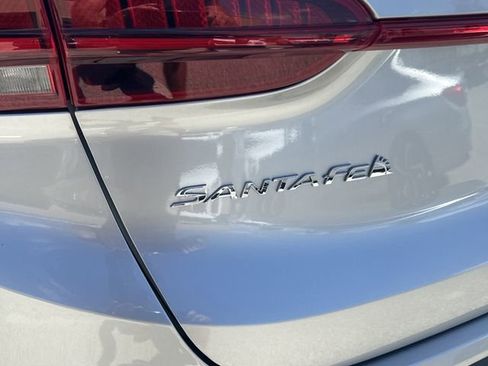 Certified 2023 Hyundai Santa Fe SEL w/ Premium Package image 8