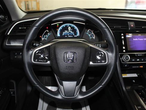 Used 2017 Honda Civic Touring image 13