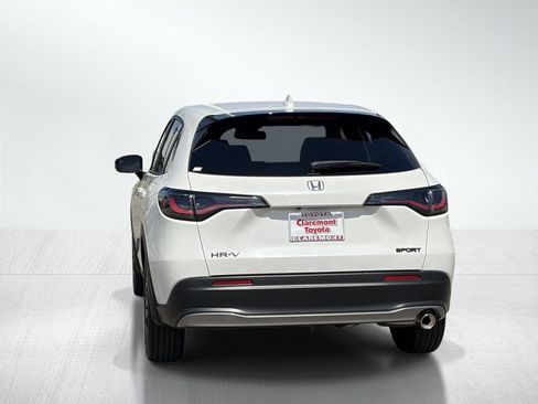 Used 2027 Honda HR-V Sport image 6