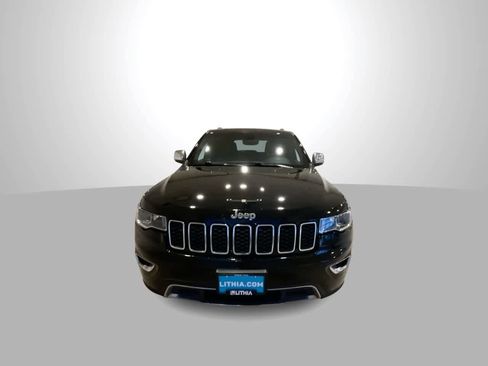 Used 2017 Jeep Grand Cherokee Limited image 3