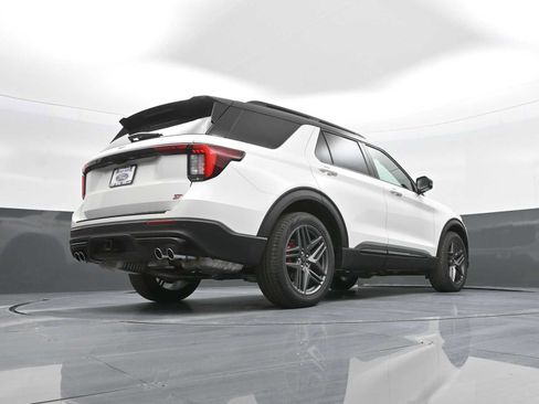 New 2026 Ford Explorer ST AWD/4WD image 69
