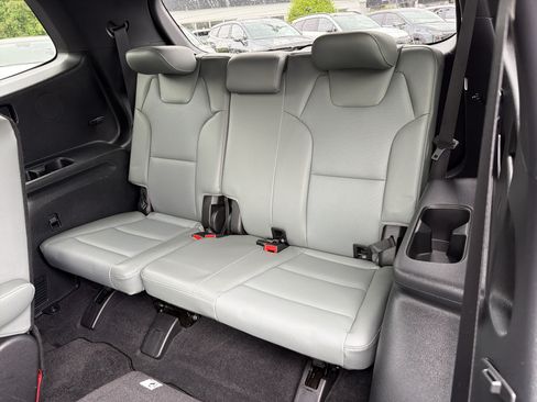 Used 2024 Kia Telluride EX X-Line AWD/4WD image 21