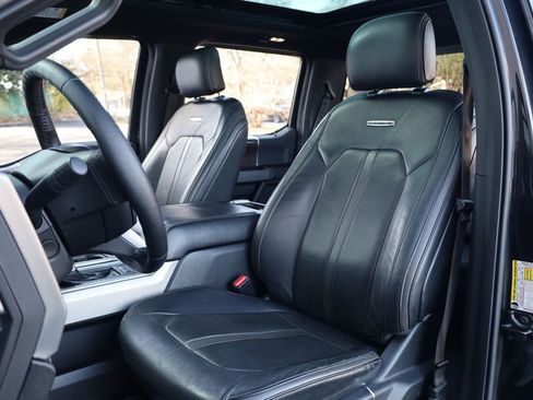 Used 2015 Ford F150 Platinum w/ Equipment Group 701A Luxury image 14