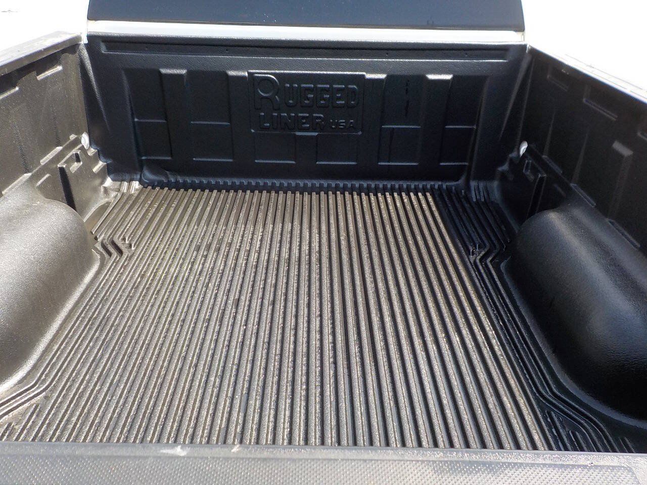 Used 2019 Toyota Tundra SR AWD/4WD image 5