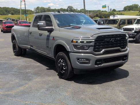New 2026 RAM 3500 Limited AWD/4WD image 2