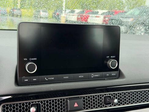 Used 2024 Honda Civic LX image 19