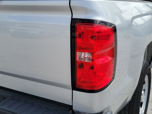 Used 2014 Chevrolet Silverado 1500 W/T RWD image 11