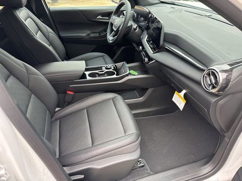 New 2026 Chevrolet Equinox LT w/ Convenience Package II image 26