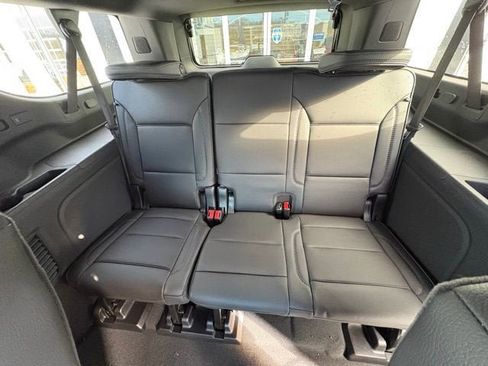 New 2026 GMC Yukon XL Denali image 18