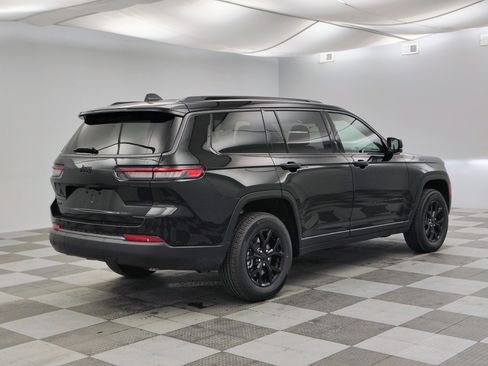 New 2026 Jeep Grand Cherokee L 4WD image 12