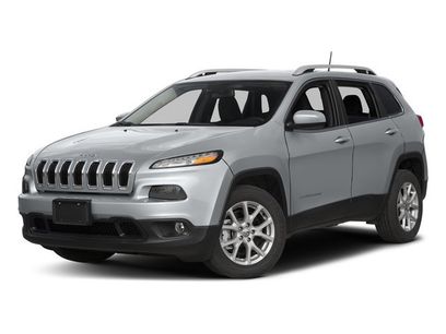Used 2017 Jeep Cherokee Latitude w/ Cold Weather Group