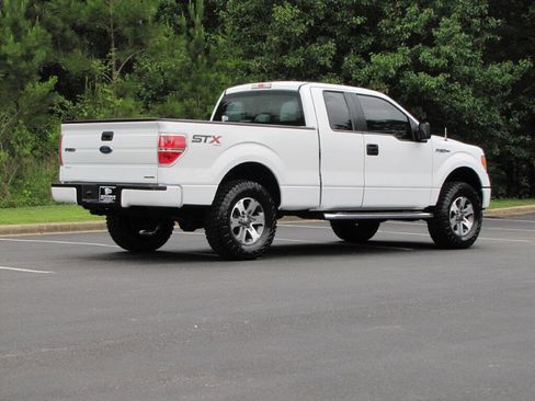 Used 2014 Ford F150 STX w/ Equipment Group 201A Mid AWD/4WD image 6