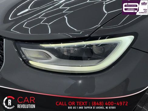 Used 2021 Chrysler Pacifica Touring-L image 52