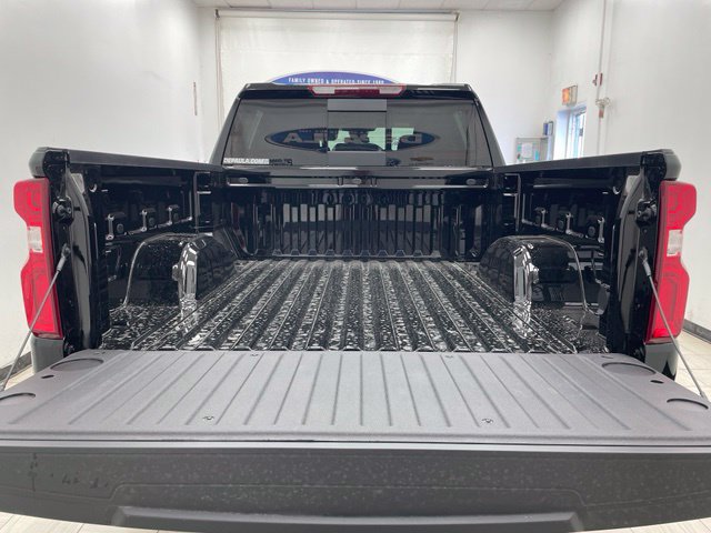 New 2026 Chevrolet Silverado 1500 RST w/ All Star Edition Plus AWD/4WD image 13
