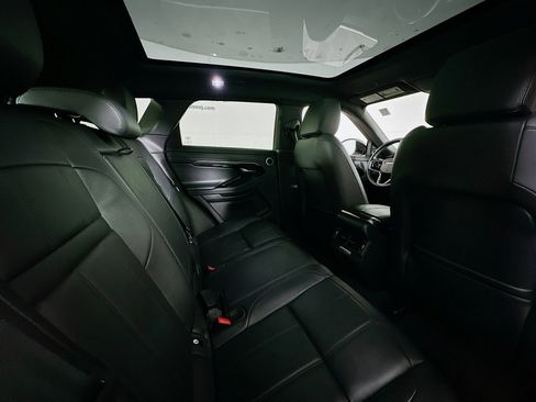 Used 2022 Land Rover Range Rover Evoque R-Dynamic S image 28