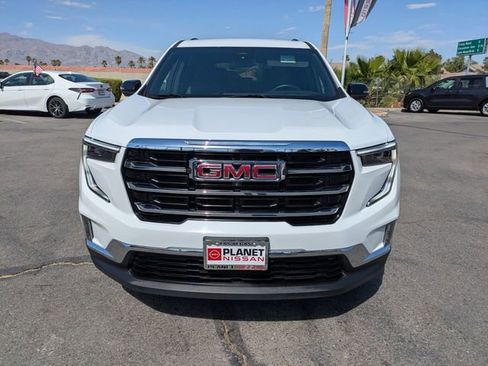Used 2024 GMC Acadia Elevation FWD image 4