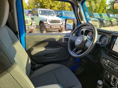 New 2026 Jeep Wrangler Sport AWD/4WD image 8