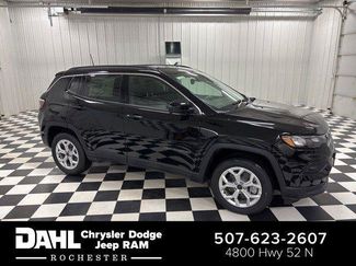 Used 2026 Jeep Compass Latitude AWD/4WD video 1