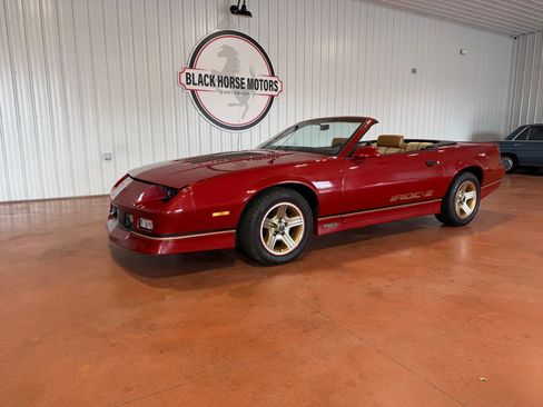 Used 1988 Chevrolet Camaro LT RWD image 6