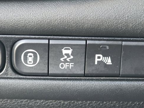 Used 2023 Acura TLX w/ Technology Package image 11