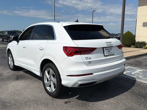 Used 2020 Audi Q3 2.0T Premium w/ Convenience Package AWD/4WD image 7