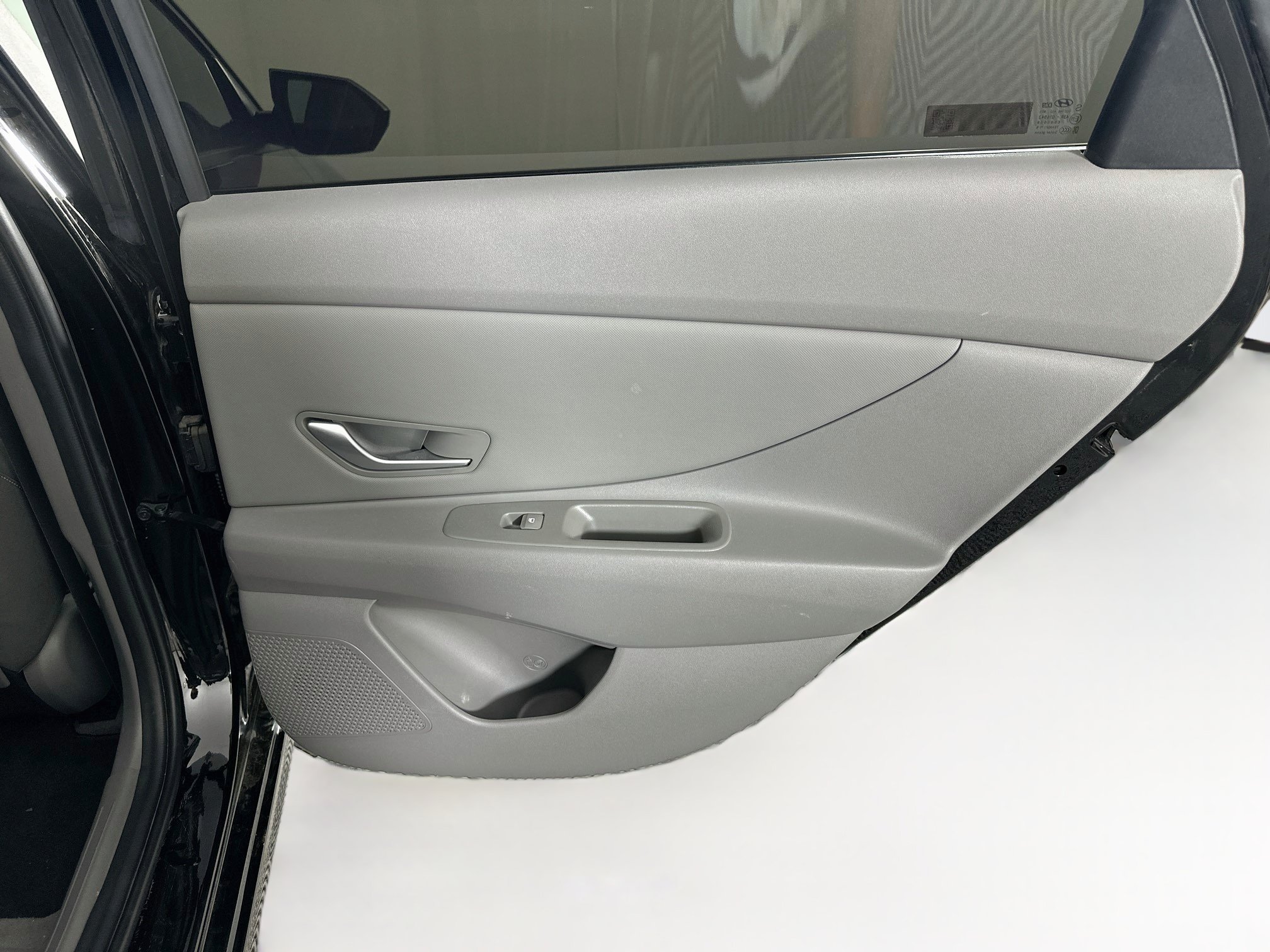 Used 2023 Hyundai Elantra SEL w/ Convenience Package FWD image 29