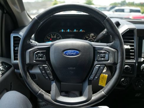 Used 2019 Ford F150 XLT w/ Equipment Group 302A Luxury AWD/4WD image 7