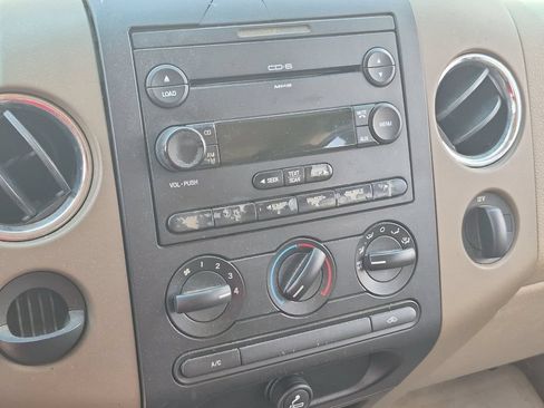 Used 2007 Ford F150 XLT RWD image 17