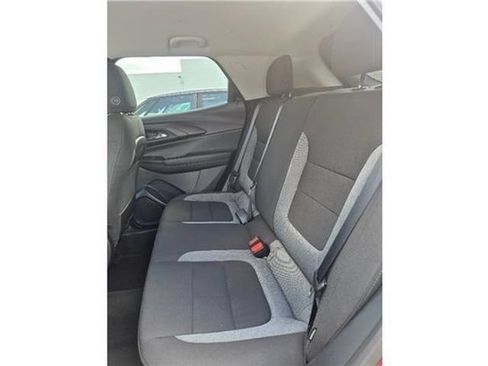 Used 2025 Chevrolet TrailBlazer LT AWD/4WD image 36