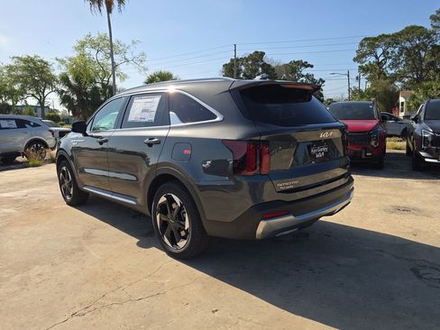 New 2026 Kia Sorento EX FWD image 6