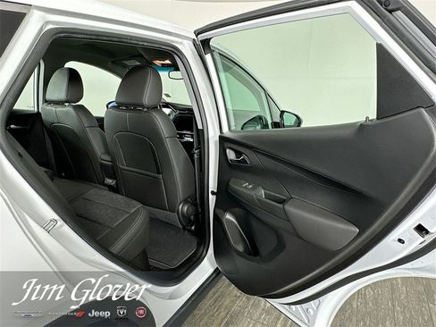 Used 2023 Chevrolet Bolt LT w/ Infotainment Package image 13