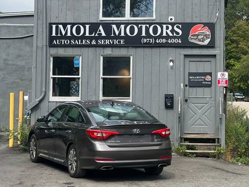 Used 2017 Hyundai Sonata Sport w/ Value Edition Package 02 image 3