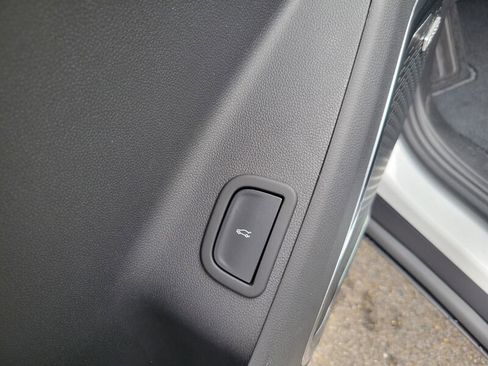 New 2026 GMC Acadia Elevation w/ Elevation Premium Package image 25